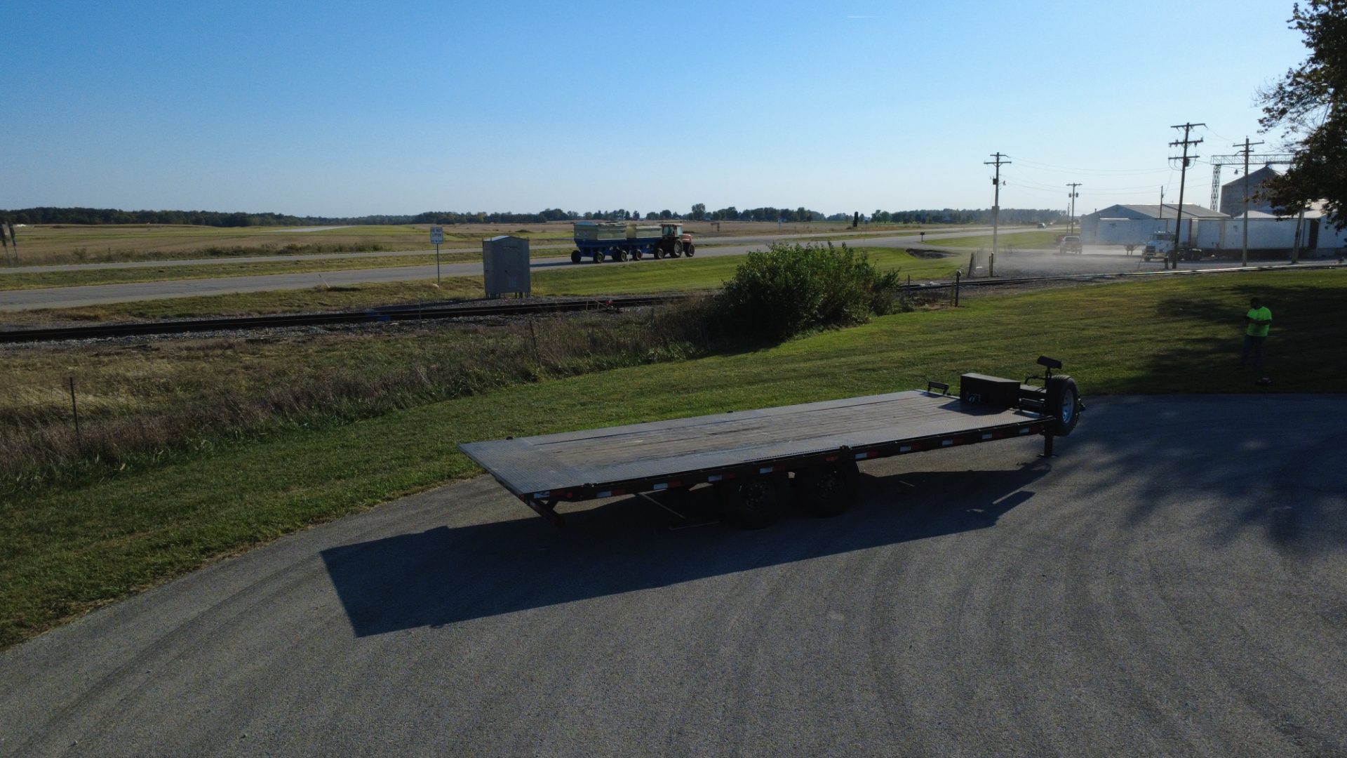 2023 PJ Trailers Hydraulic Deckover (T8), photo 6
